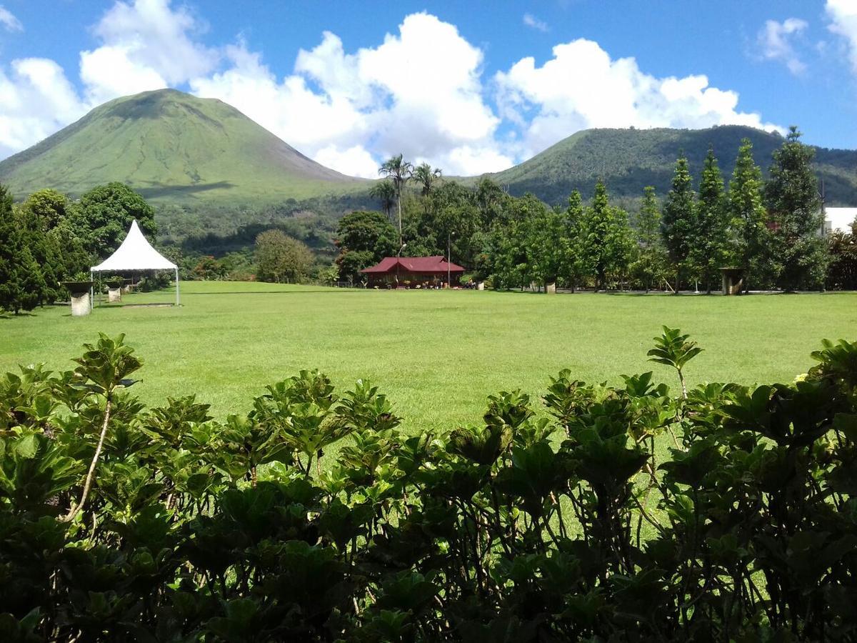 Alamanda Lokon Resort Tomohon Eksteriør bilde